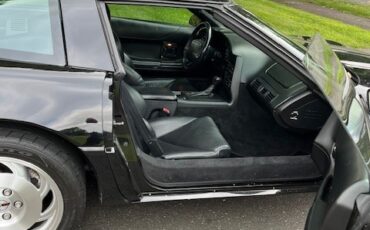 Chevrolet-Corvette-1996-Hatchback-5