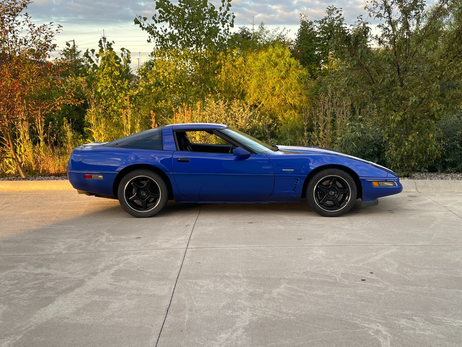 Chevrolet-Corvette-1996-Hatchback-7