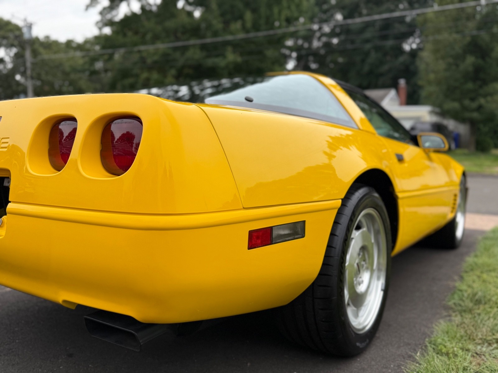 Chevrolet-Corvette-1996-coupe-16
