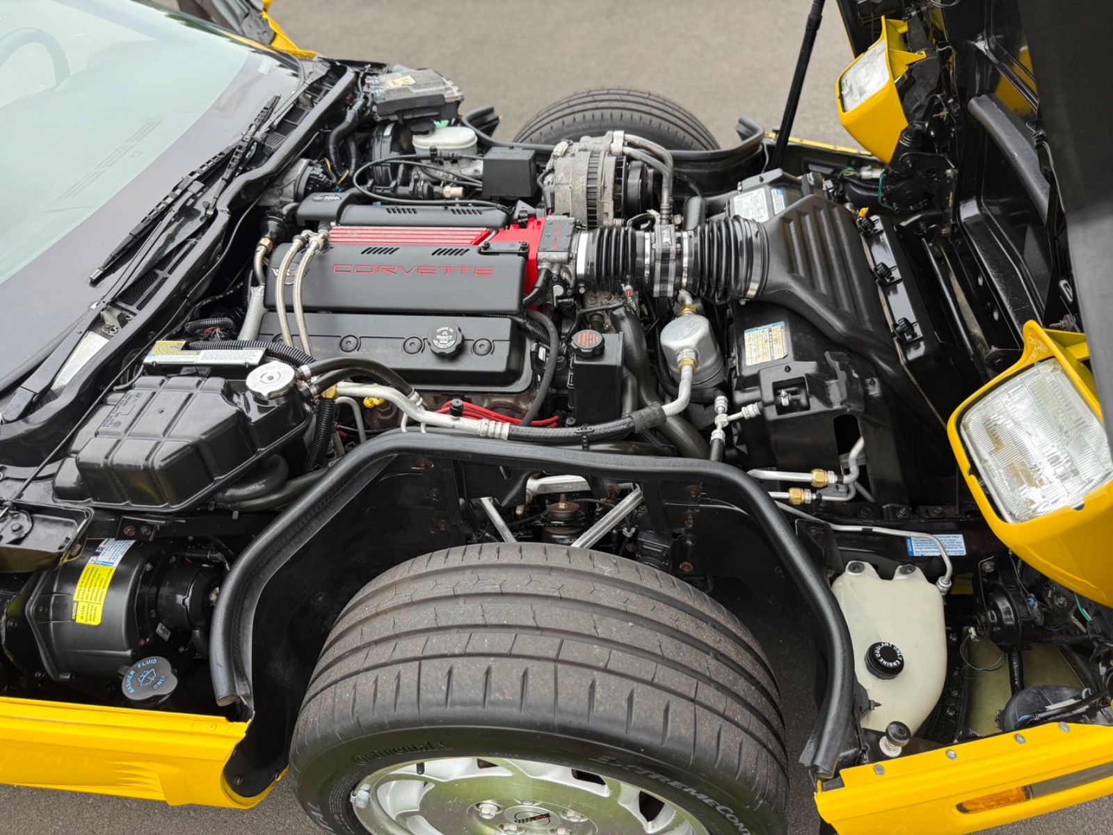 Chevrolet-Corvette-1996-coupe-19