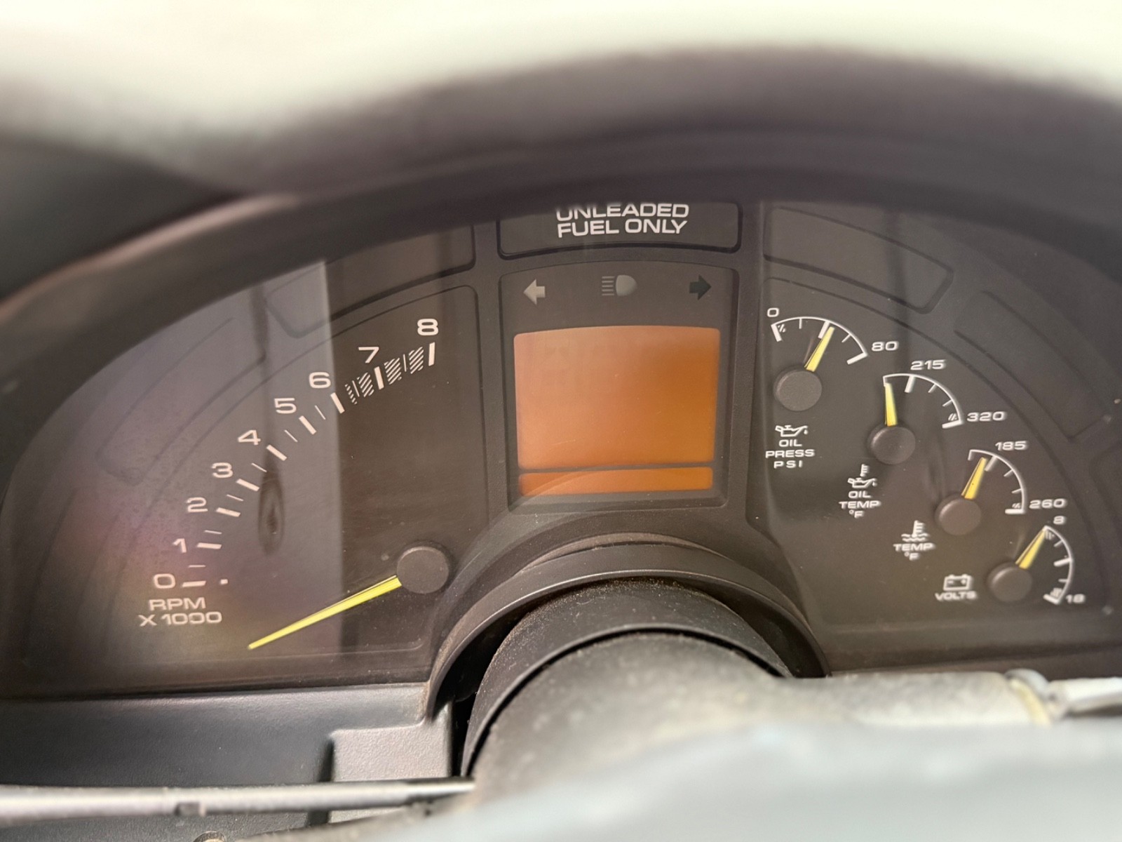 Chevrolet-Corvette-1996-coupe-23