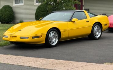 Chevrolet-Corvette-1996-coupe