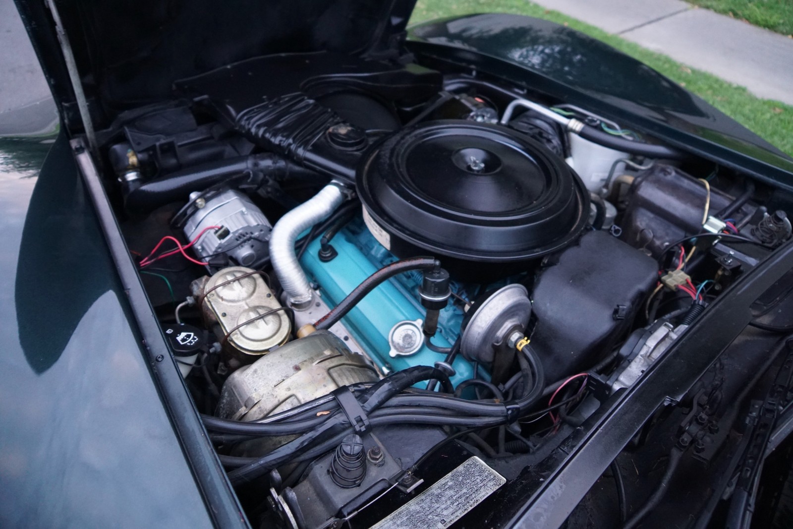 Chevrolet-Corvette-350-V8-Coupe-1979-38