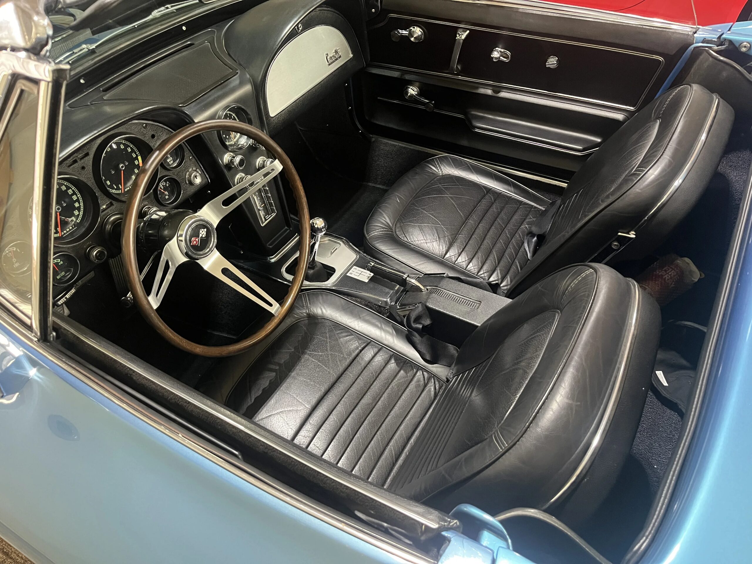 Chevrolet-Corvette-427-convertible-1967-Blue-Black-19