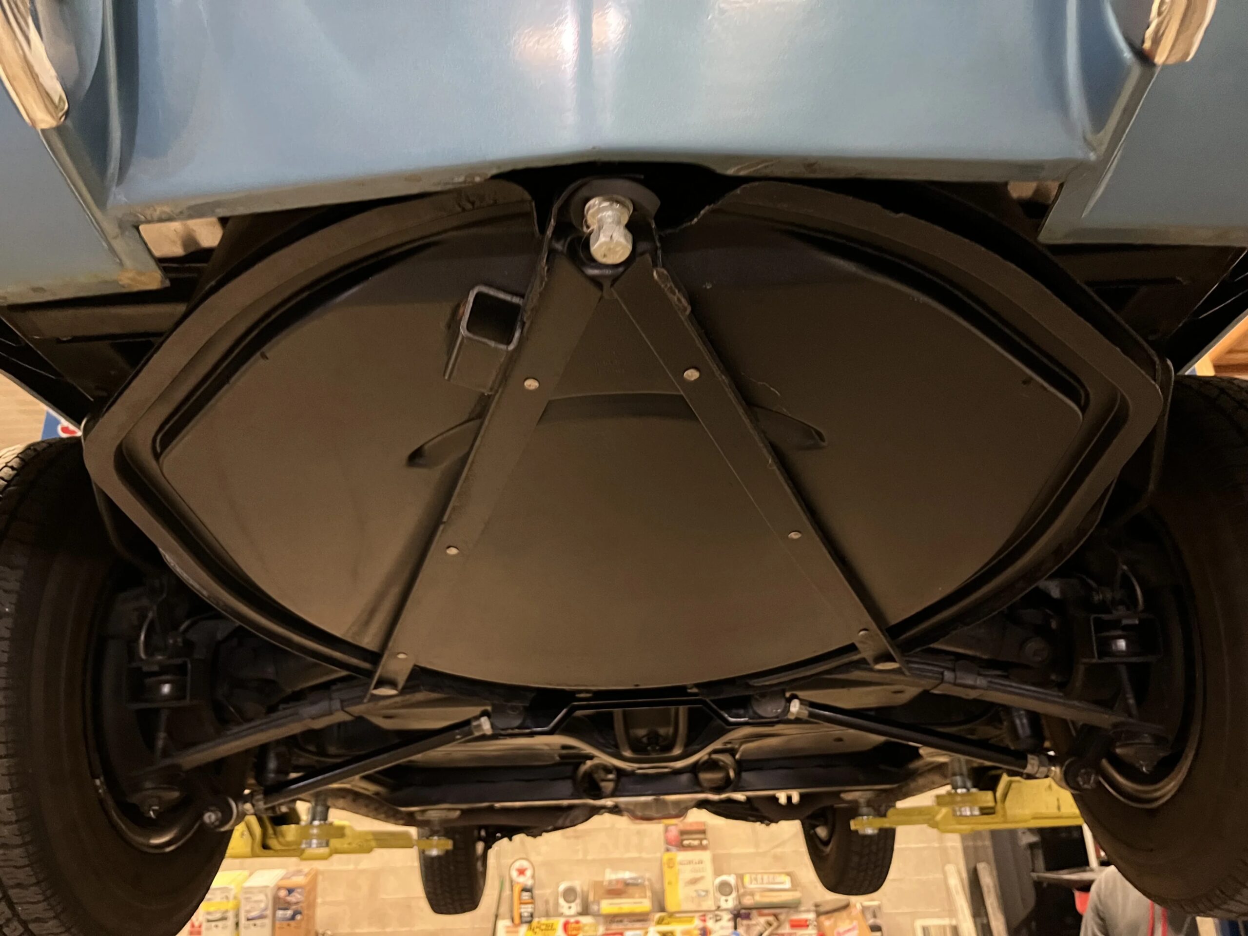 Chevrolet-Corvette-427-convertible-1967-Blue-Black-3