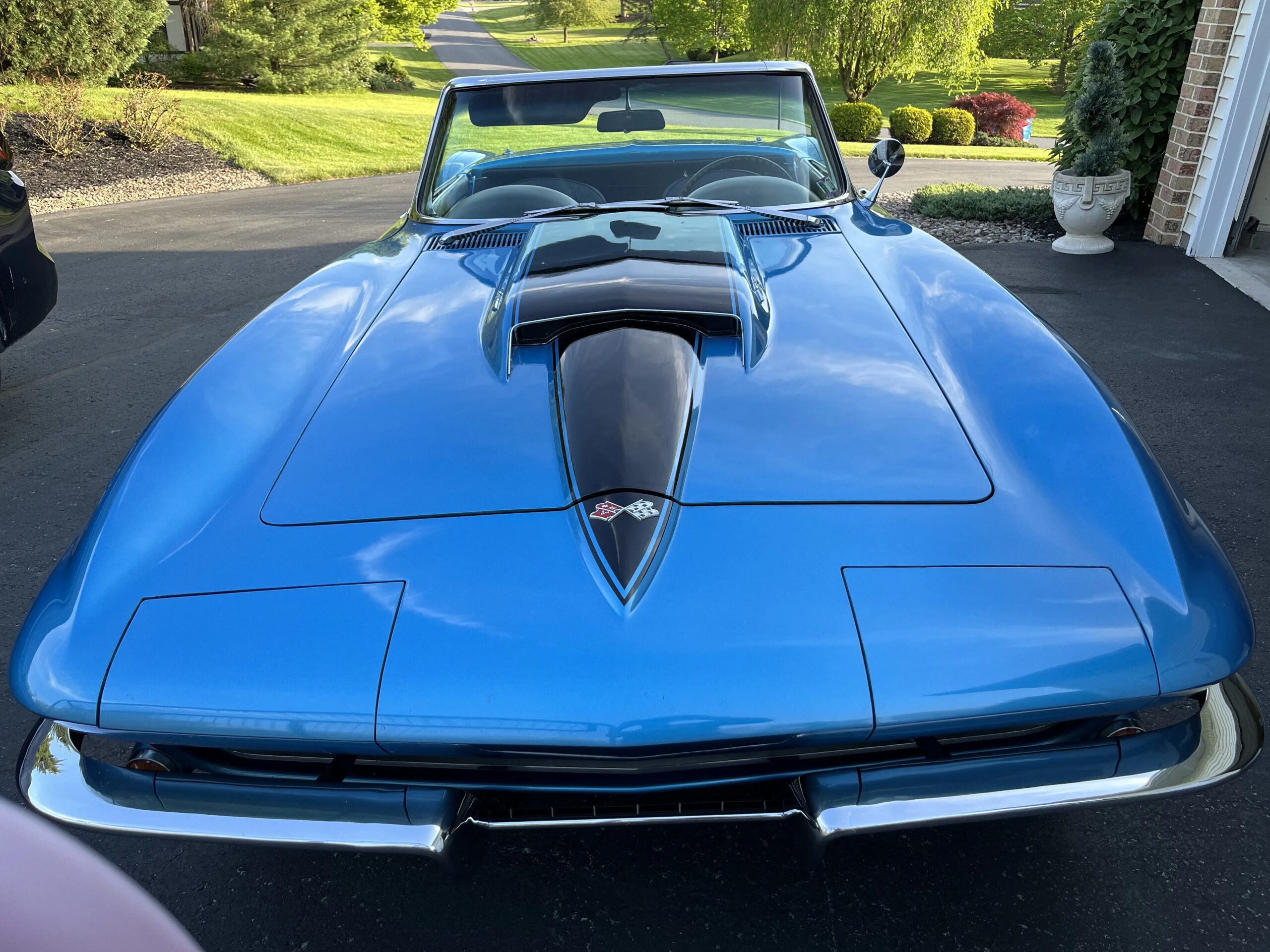 Chevrolet-Corvette-427-convertible-1967-Blue-Black