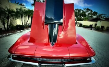 Chevrolet-Corvette-427-convertible-1967-Red-Black-16