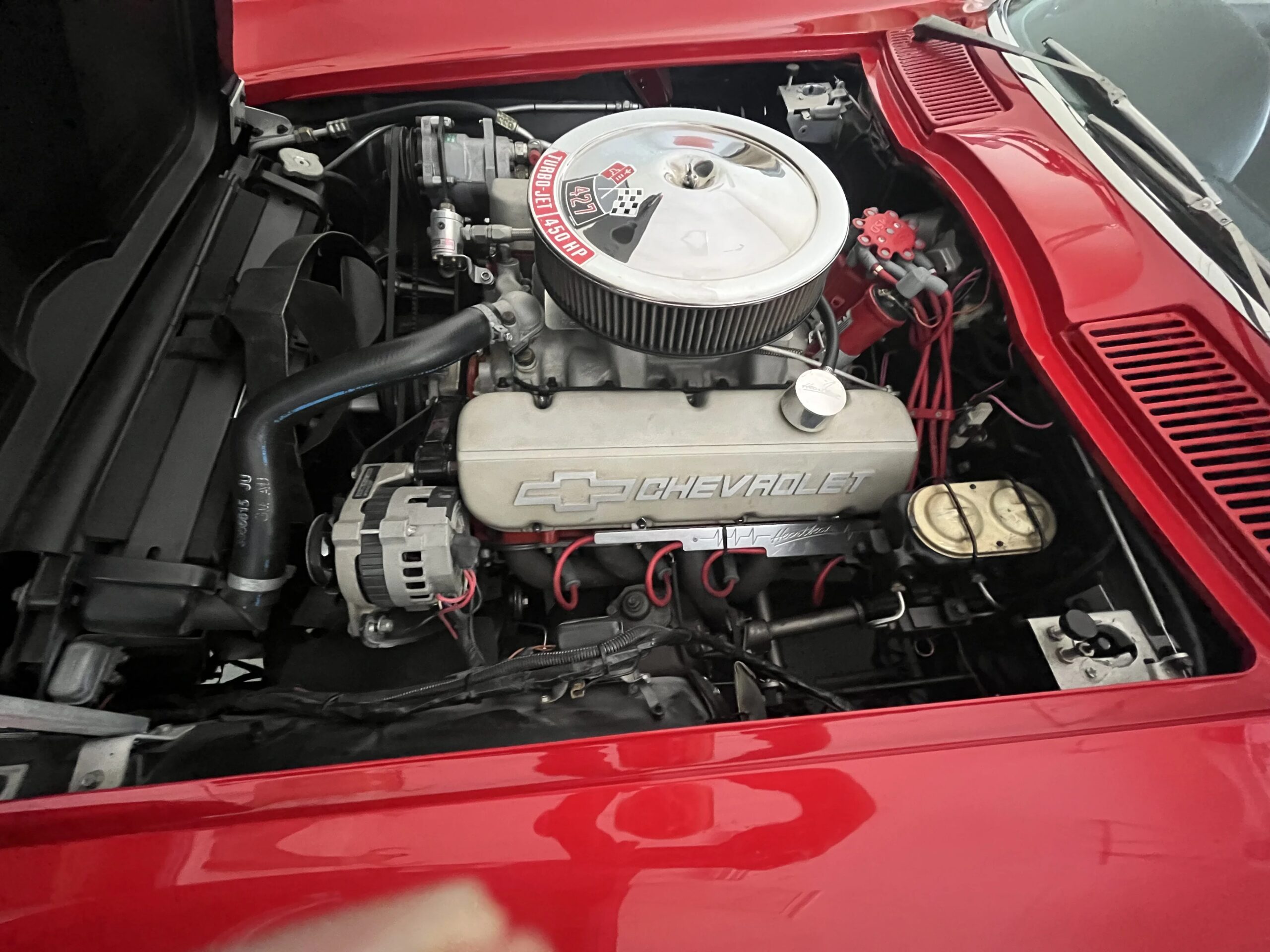 Chevrolet-Corvette-427-convertible-1967-Red-Black-3