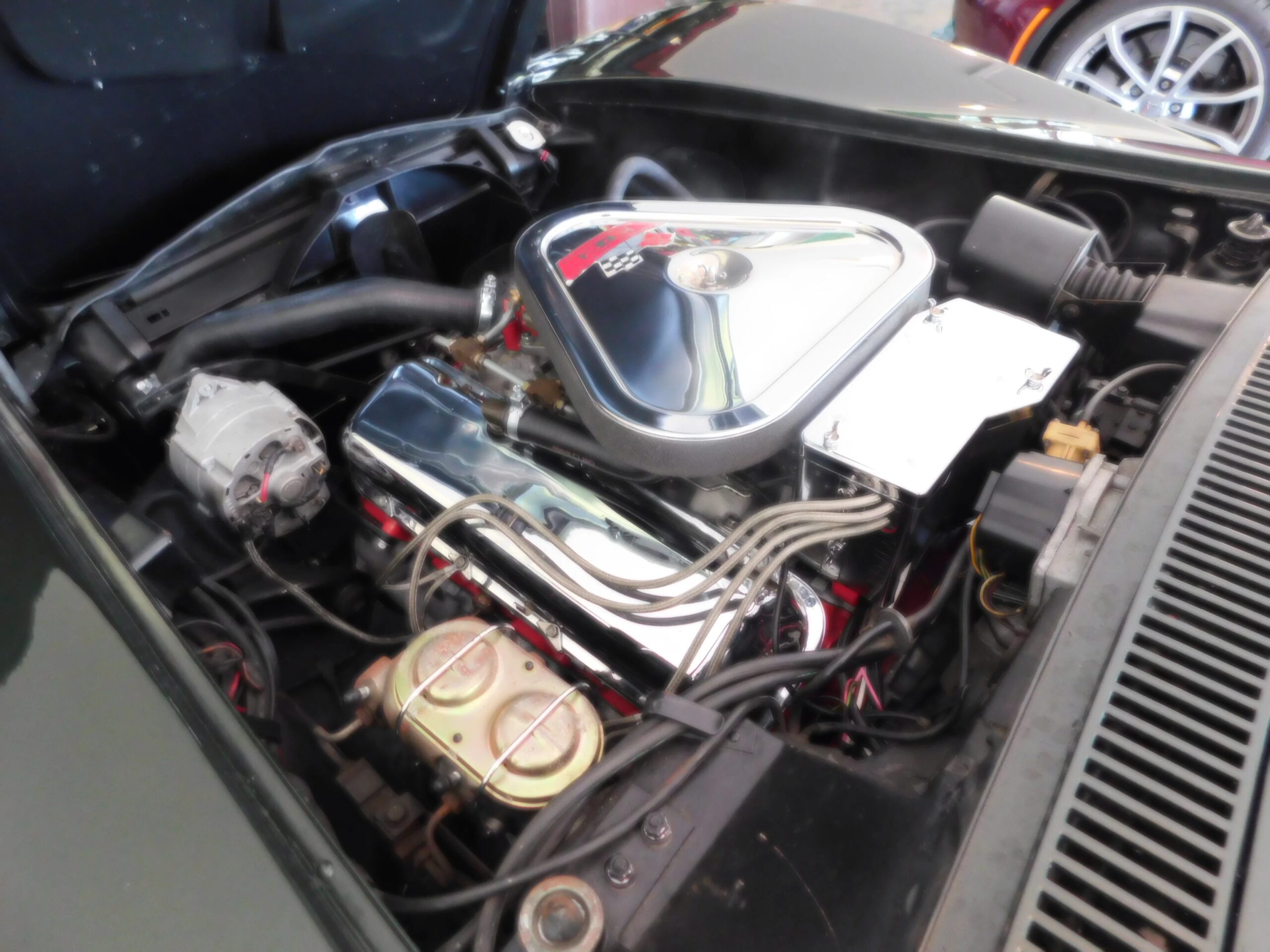 Chevrolet-Corvette-427-convertible-1968-Green-Black-4