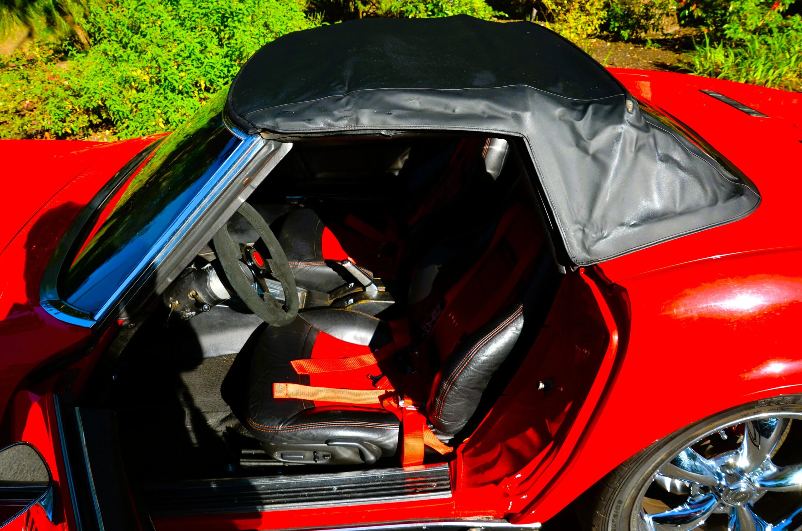 Chevrolet-Corvette-427-convertible-1969-Red-Black-6
