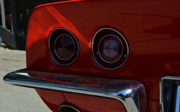 Chevrolet-Corvette-427-convertible-1969-Red-Black-7
