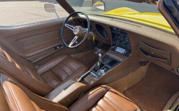 Chevrolet-Corvette-Stingray-Convertible-1972-Convertible-11