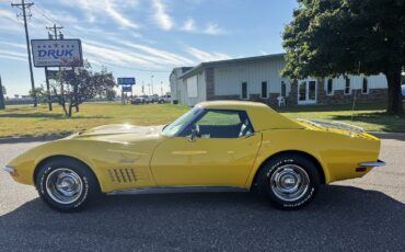 Chevrolet-Corvette-Stingray-Convertible-1972-Convertible-12