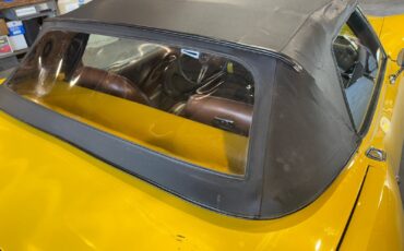 Chevrolet-Corvette-Stingray-Convertible-1972-Convertible-13