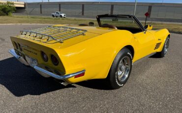 Chevrolet-Corvette-Stingray-Convertible-1972-Convertible-2