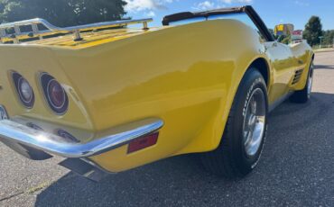 Chevrolet-Corvette-Stingray-Convertible-1972-Convertible-26