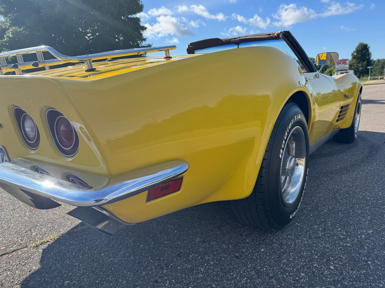 Chevrolet-Corvette-Stingray-Convertible-1972-Convertible-26