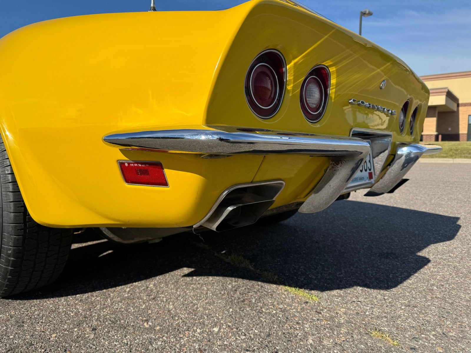 Chevrolet-Corvette-Stingray-Convertible-1972-Convertible-28