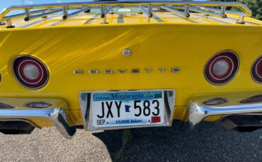 Chevrolet-Corvette-Stingray-Convertible-1972-Convertible-35