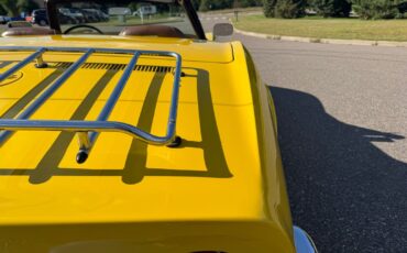 Chevrolet-Corvette-Stingray-Convertible-1972-Convertible-37