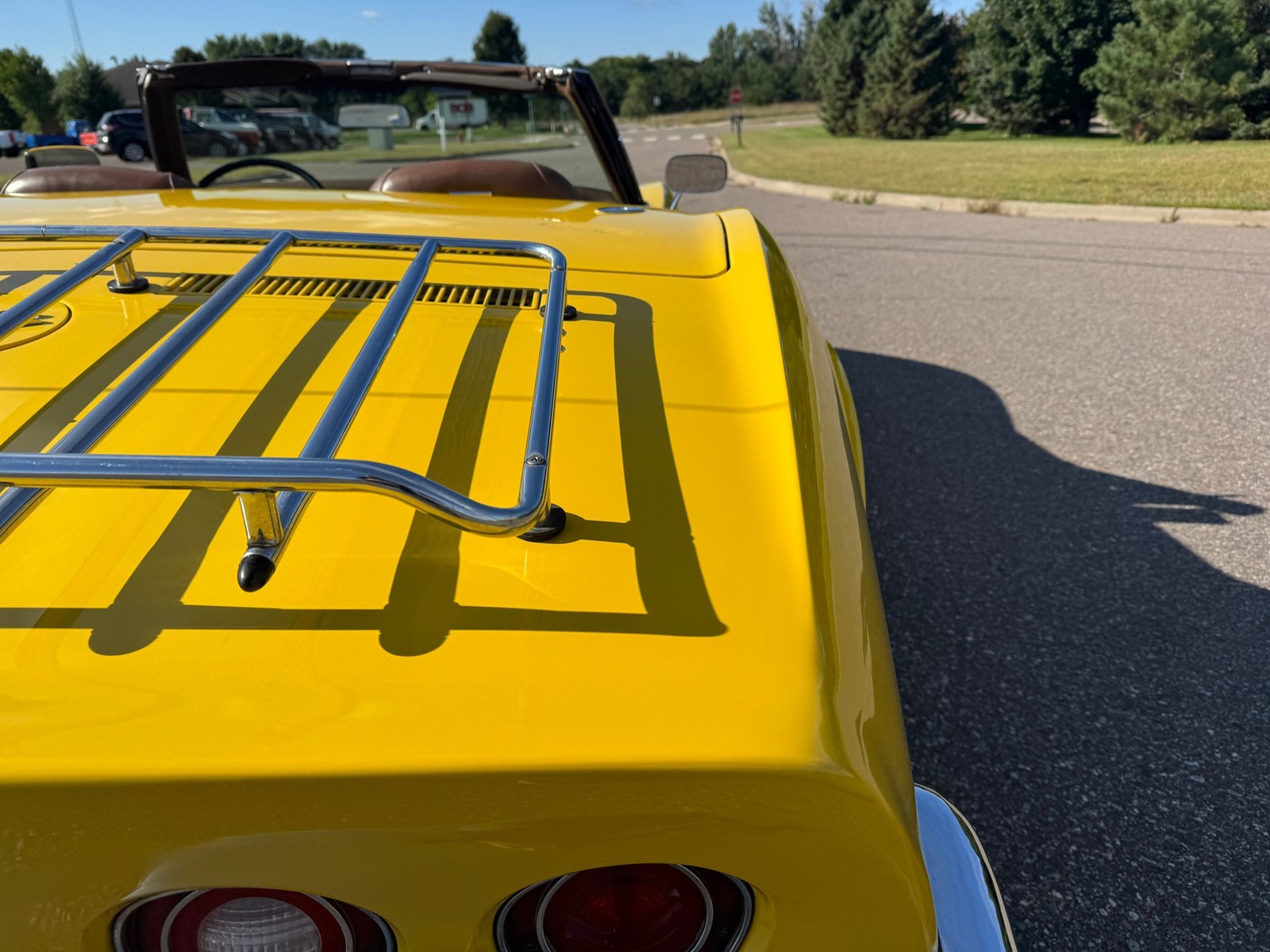 Chevrolet-Corvette-Stingray-Convertible-1972-Convertible-37