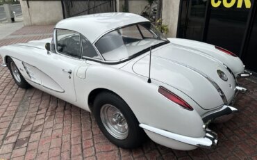 Chevrolet-Corvette-convertible-1958-White-Black-28