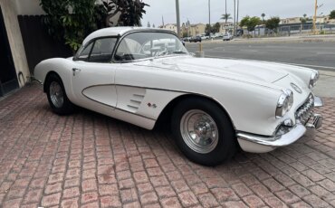 Chevrolet-Corvette-convertible-1958-White-Black-7