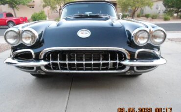 Chevrolet-Corvette-convertible-1960-Black-Black-12