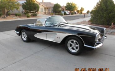 Chevrolet-Corvette-convertible-1960-Black-Black-14