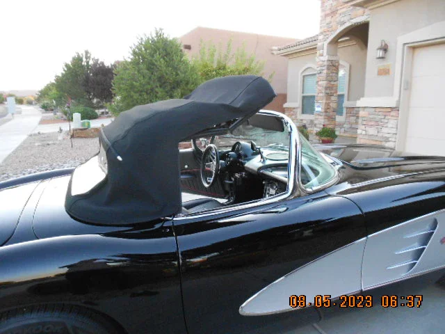 Chevrolet-Corvette-convertible-1960-Black-Black-2