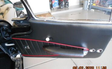Chevrolet-Corvette-convertible-1960-Black-Black-22