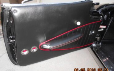 Chevrolet-Corvette-convertible-1960-Black-Black-27