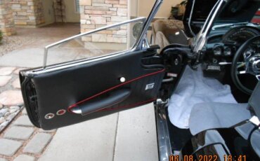 Chevrolet-Corvette-convertible-1960-Black-Black-3