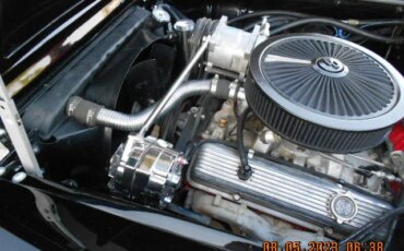 Chevrolet-Corvette-convertible-1960-Black-Black-33