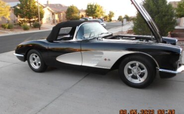 Chevrolet-Corvette-convertible-1960-Black-Black-7