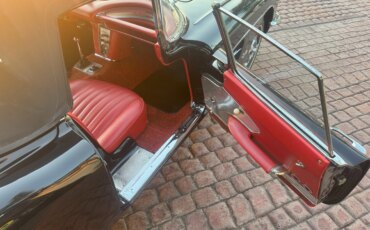 Chevrolet-Corvette-convertible-1960-Black-Red-19