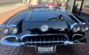 Chevrolet-Corvette-convertible-1960-Black-Red-9