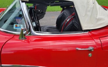 Chevrolet-Corvette-convertible-1960-Red-Black-19