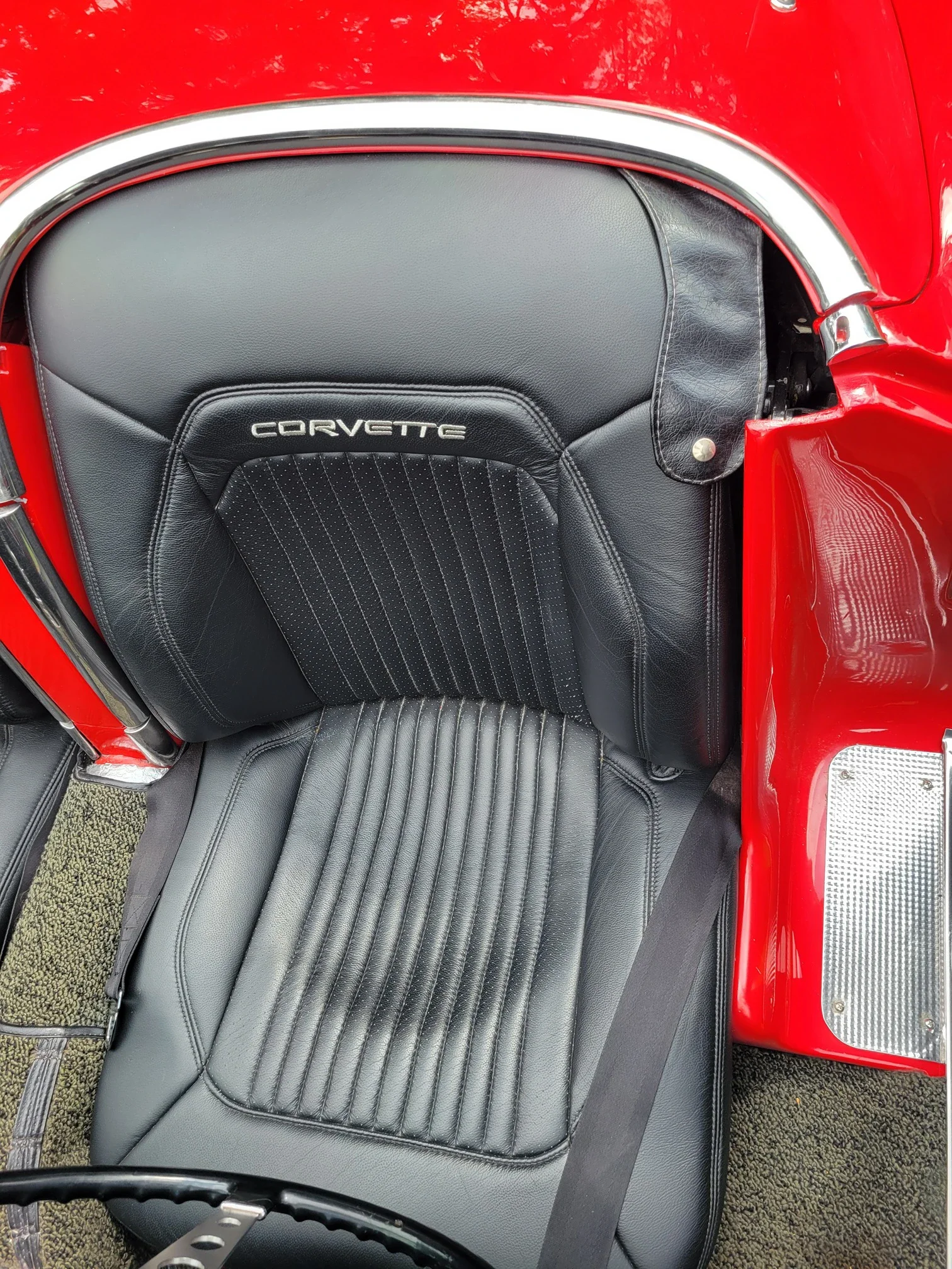 Chevrolet-Corvette-convertible-1960-Red-Black-7