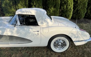 Chevrolet-Corvette-convertible-1960-White-Black-18