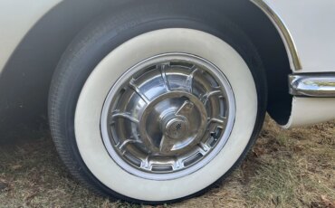 Chevrolet-Corvette-convertible-1960-White-Black-22