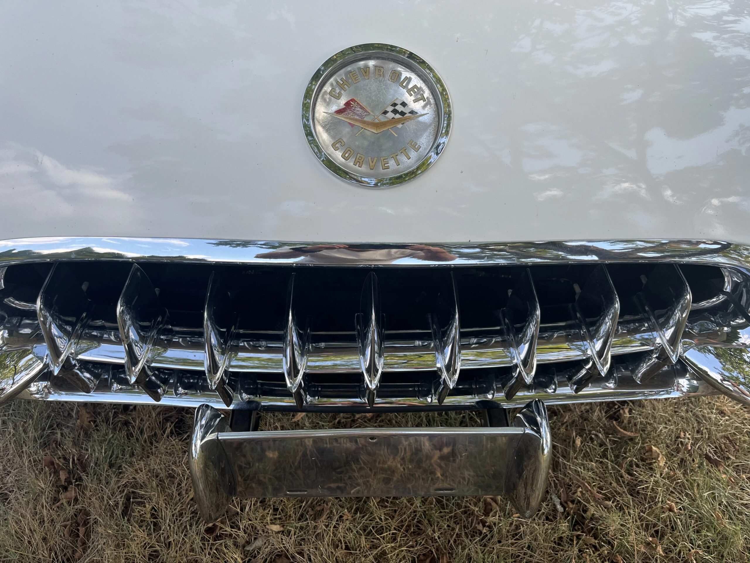 Chevrolet-Corvette-convertible-1960-White-Black-23