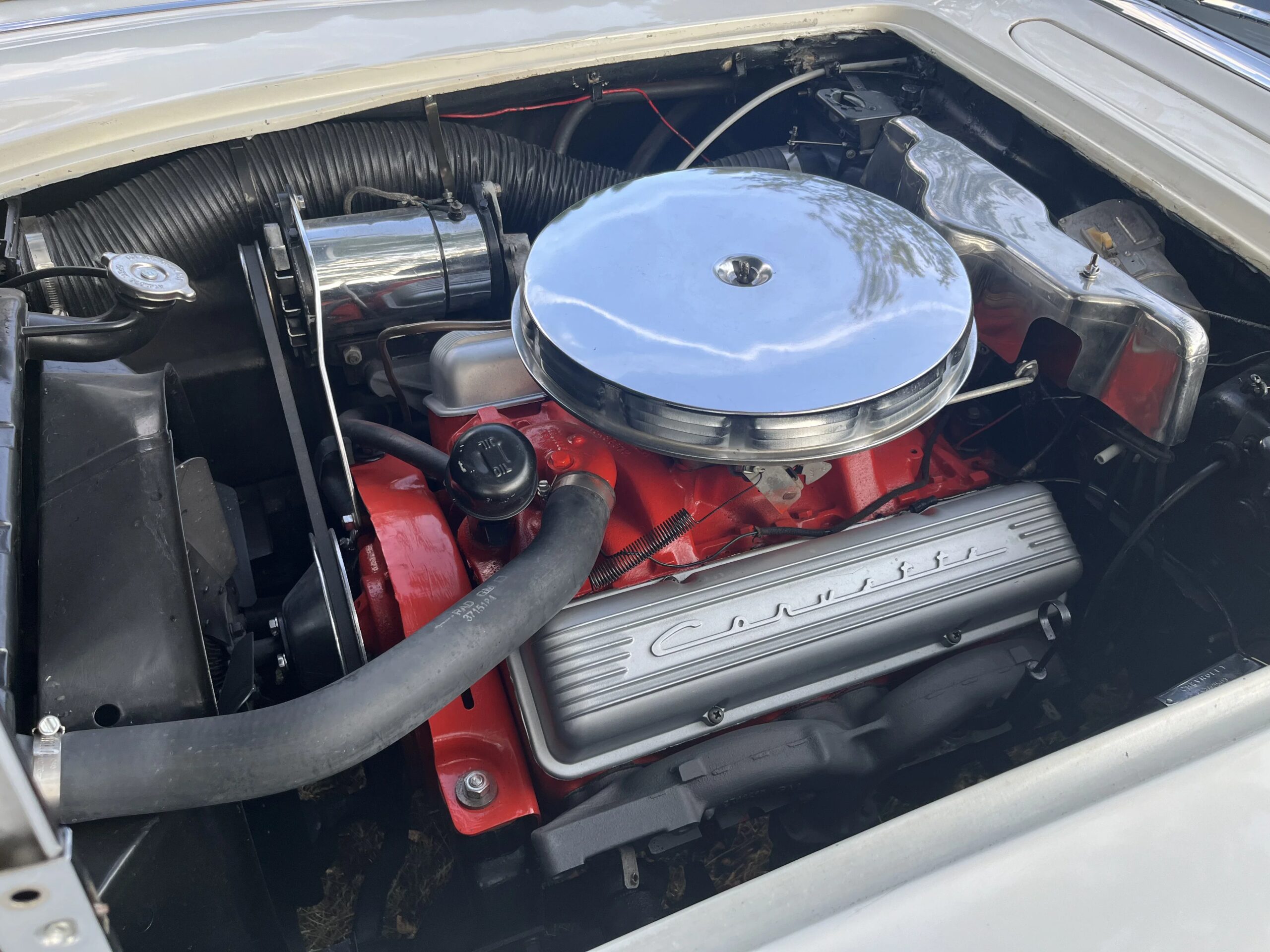 Chevrolet-Corvette-convertible-1960-White-Black-35