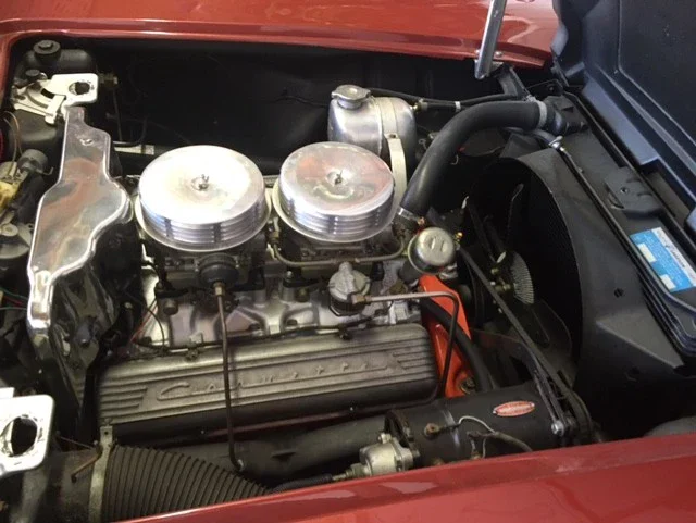 Chevrolet-Corvette-convertible-1961-Burgundy-Tan-25