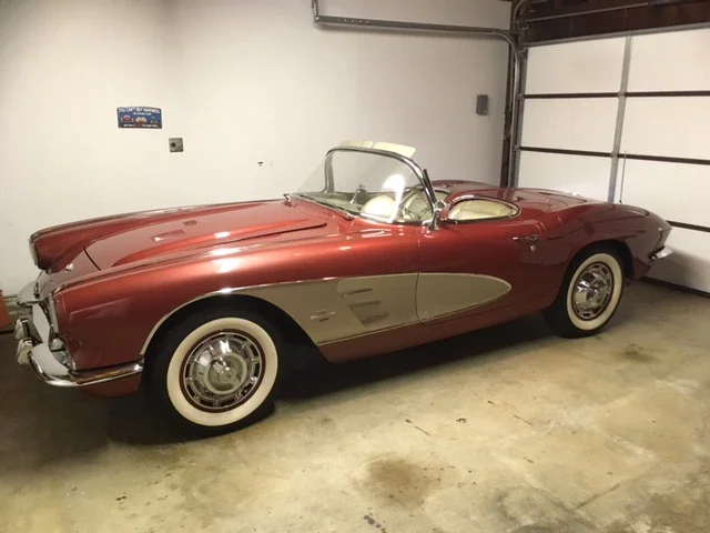 Chevrolet-Corvette-convertible-1961-Burgundy-Tan-8