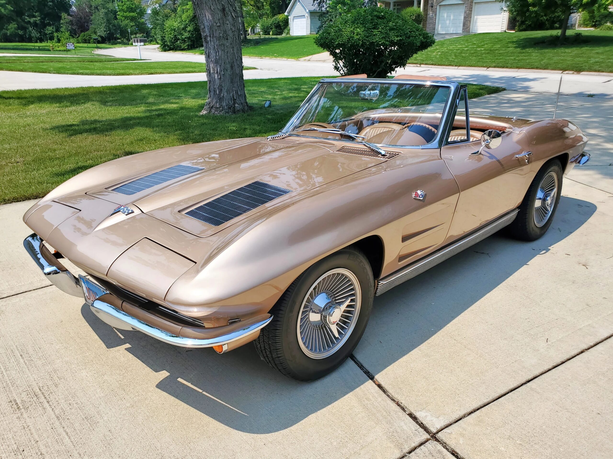 Chevrolet-Corvette-convertible-1963-Tan-Tan-1