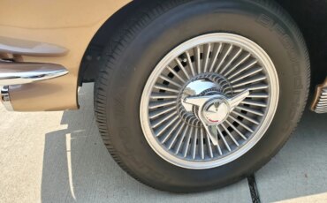 Chevrolet-Corvette-convertible-1963-Tan-Tan-10