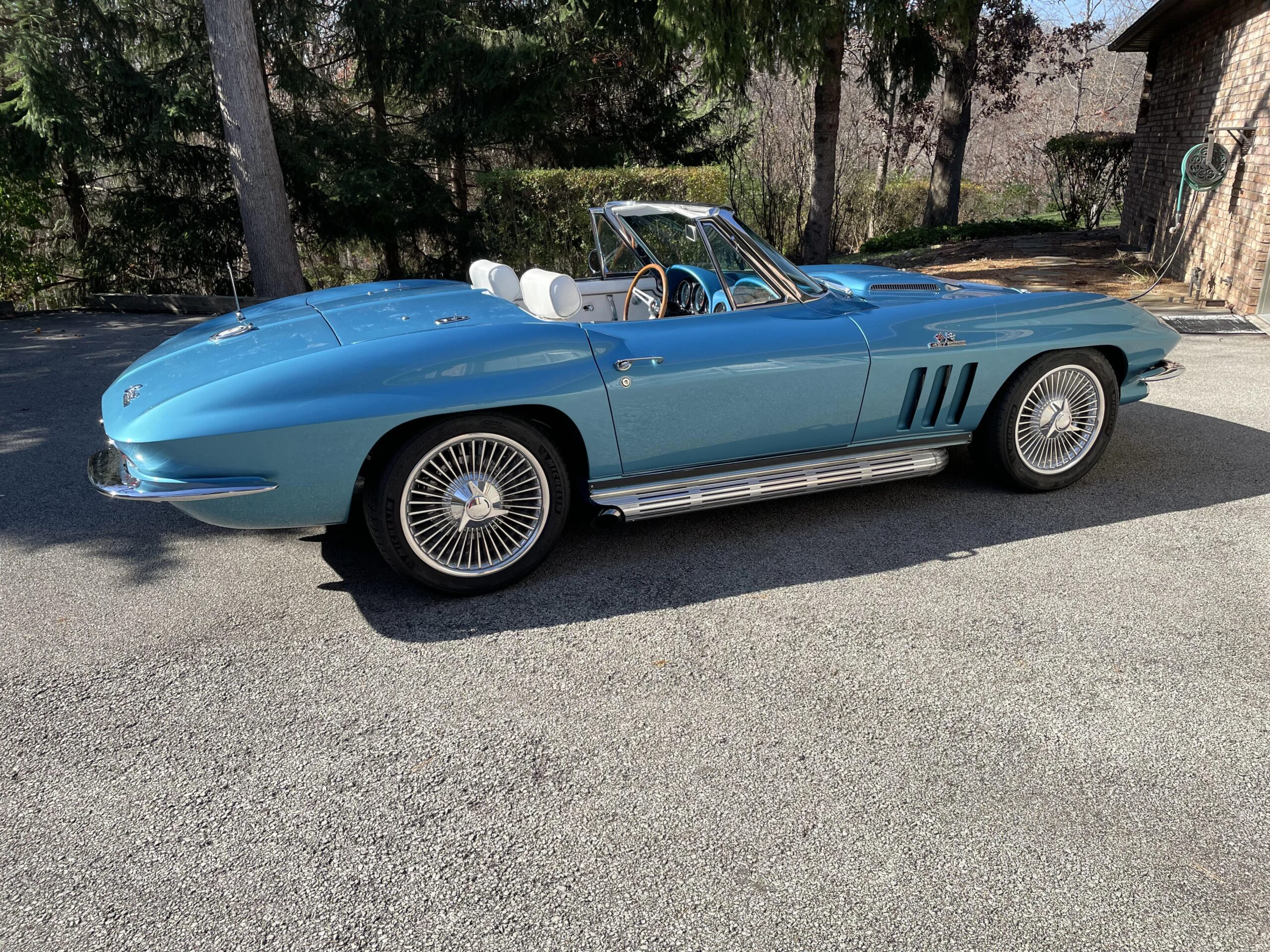 Chevrolet-Corvette-convertible-1965-Blue-White-17