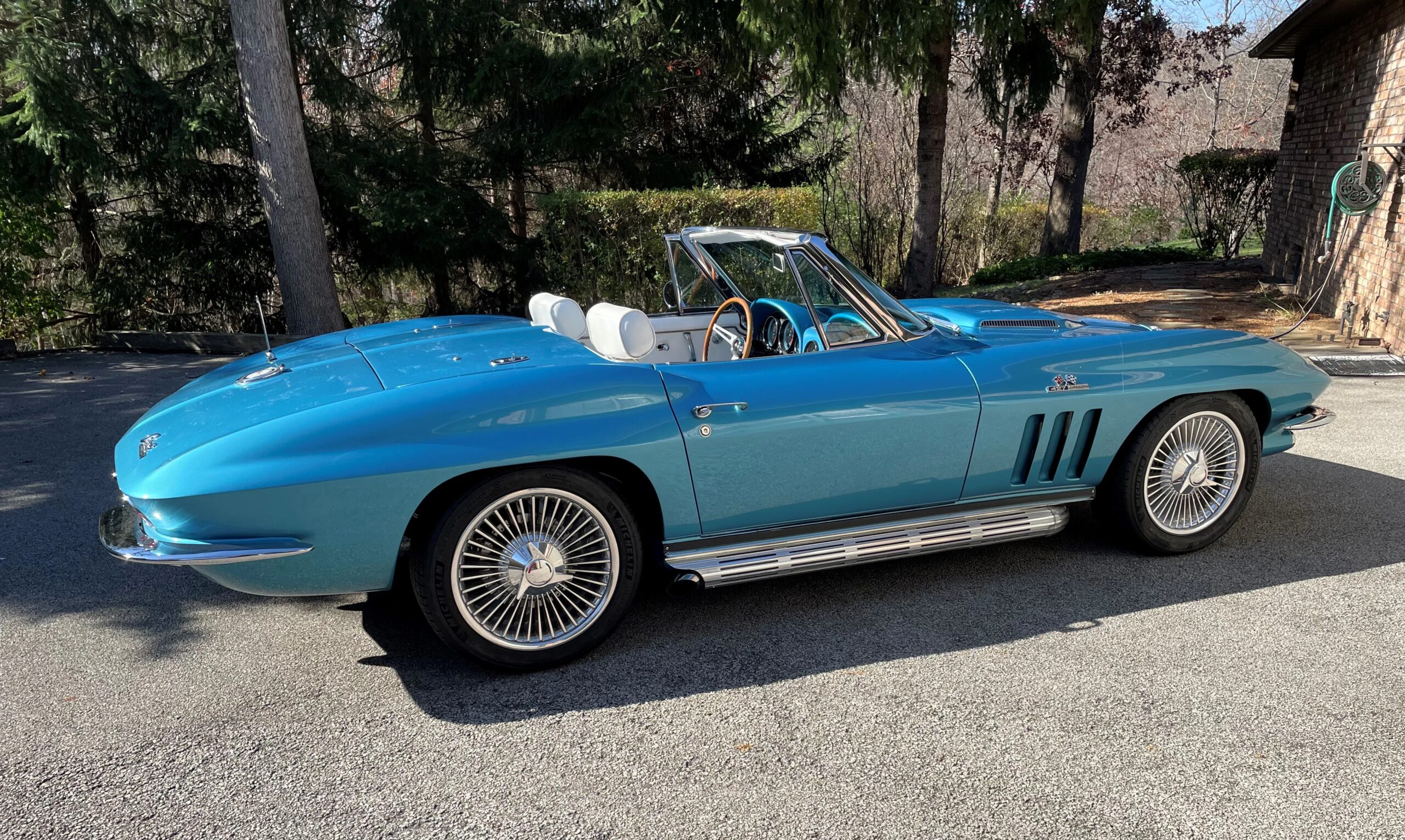 Chevrolet-Corvette-convertible-1965-Blue-White-21