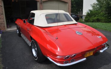 Chevrolet-Corvette-convertible-1966-Red-Black-1